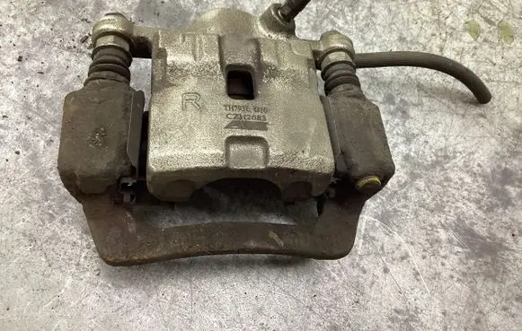 Subaru Forester SH Rear brake caliper TH793L010