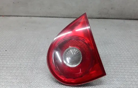Volkswagen Golf V Tailgate rear/tail lights 1K6945094G