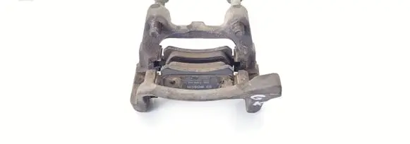 Volkswagen PASSAT B7 Brake caliper pad carrier rear