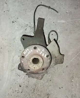 Renault Laguna II Front wheel hub