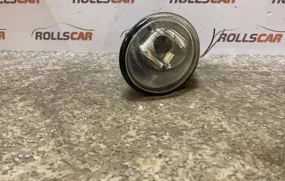 Nissan Almera Tino Front fog light 96435100