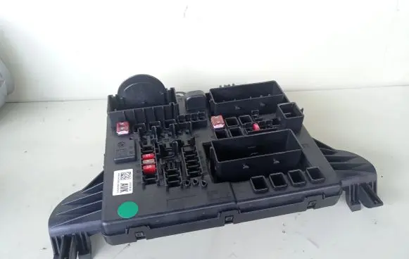 Opel Insignia A Comfort/convenience module 22737768 544949969