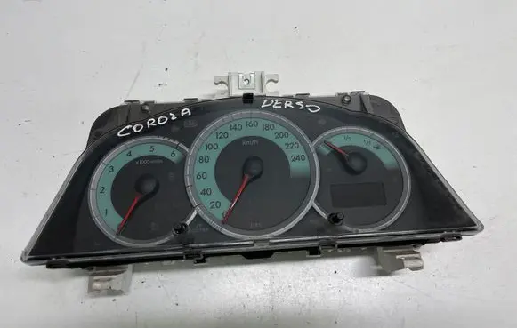 Toyota Corolla Verso E121 Speedometer (instrument cluster) 838000F091