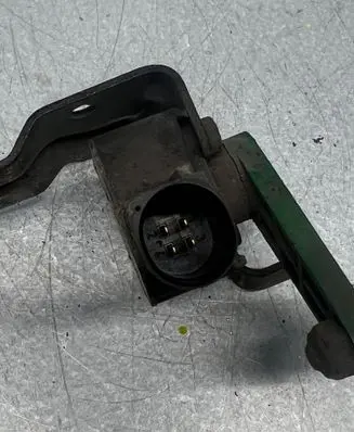 Audi A6 Allroad C6 Headlight/headlamp level sensor 4F0907503