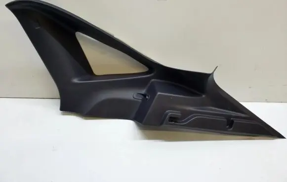 Jaguar E-Pace (D)pillar trim (top) 