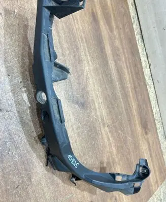 BMW 3 E90 E91 Headlight/headlamp mounting bracket 7116707