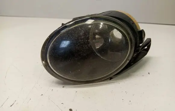 Volkswagen PASSAT B6 Front fog light 27129400