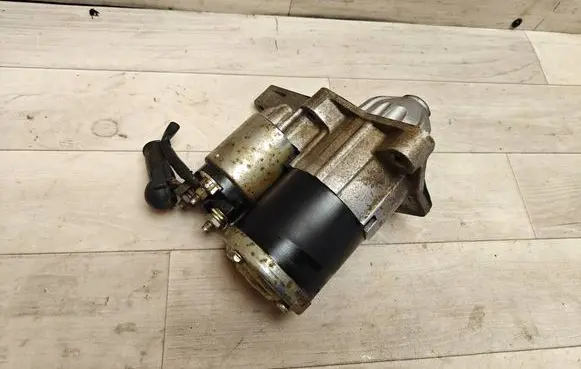 Nissan Note (E11) Starter motor 5902129021513