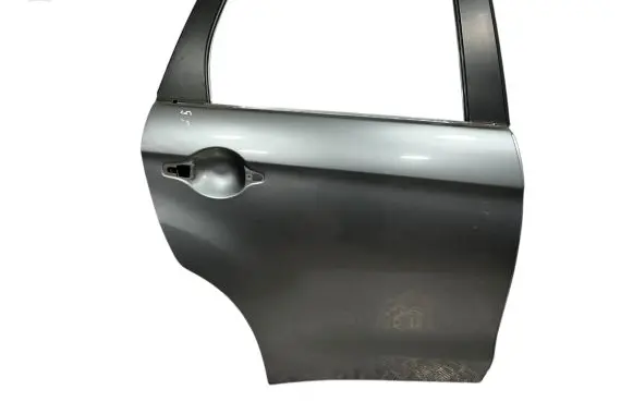 Peugeot 4008 Rear door