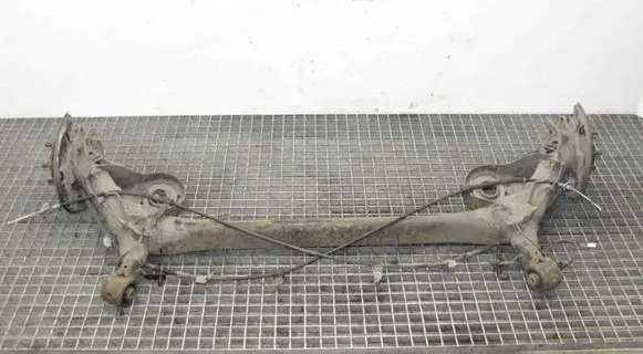 Toyota Prius+ (ZVW40) Rear axle beam 