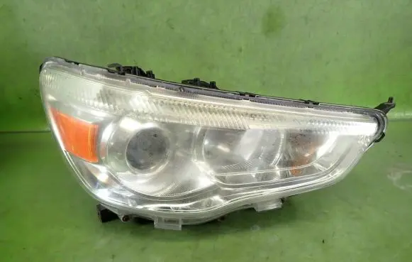Mitsubishi ASX Headlight/headlamp P9135R