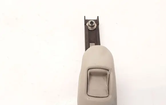Renault Espace - Grand espace IV Seat belt height adjuster 687534 7102295