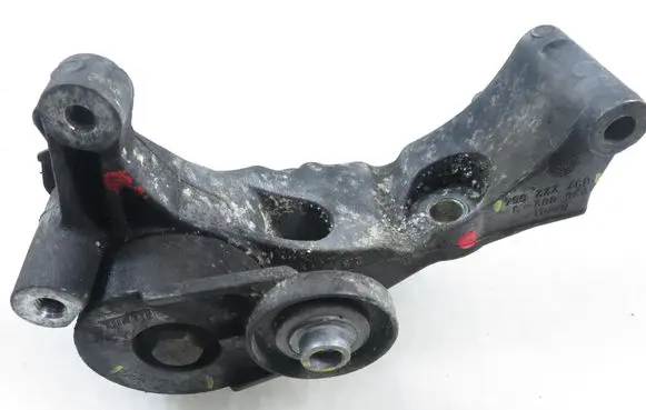 Opel Corsa C Generator/alternator bracket 897184929 897222554