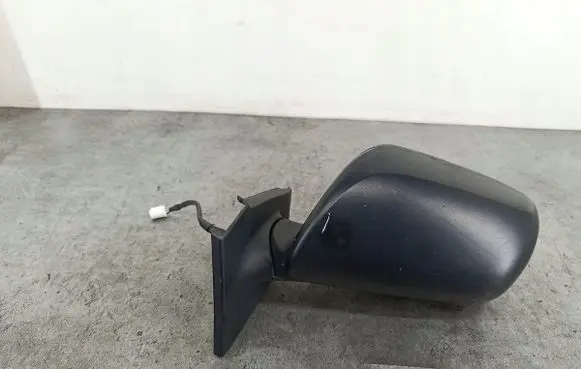 Toyota Yaris Front door electric wing mirror 879400D250
