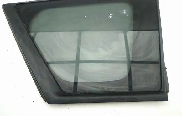 Mitsubishi Outlander Rear side window 43R007953