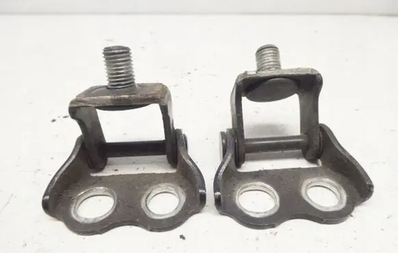 Toyota Yaris Tailgate/trunk/boot hinge