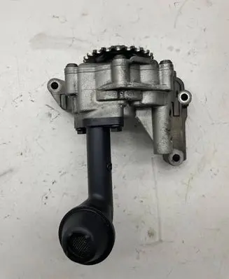 Audi A3 S3 8P Oil pump 03G115105 038151121C 038115251F