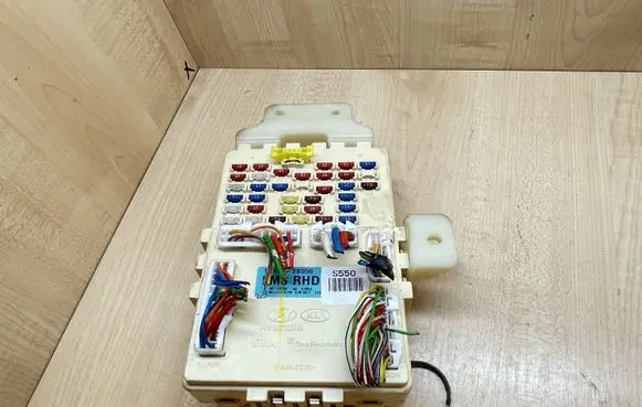 Hyundai ix35 Fuse module 919502S550 M1190288