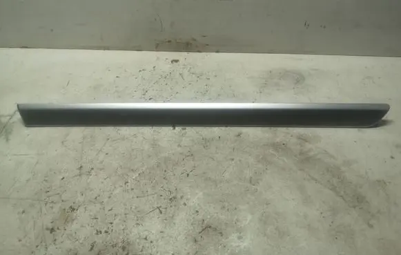 Skoda Superb B6 (3T) Front door trim bar 3T0867439K 3T0867439H 3T0867439I