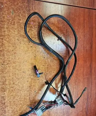 Ford Focus Coolant fan relay 153312V 102481002 9006122B