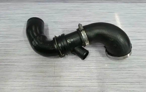 Mini One - Cooper Coupe R56 Intercooler hose/pipe 2753078
