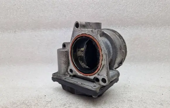 Volkswagen Caddy Throttle valve 03G128063M A2C53324665 0104091303