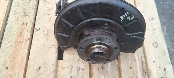 Skoda Superb B6 (3T) Front wheel hub