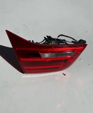 BMW 4 F32 F33 Tailgate rear/tail lights 7296101