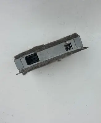 BMW 7 E65 E66 iPod connector socket 65410411033 A654104110