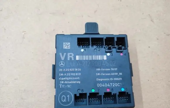 Mercedes-Benz E C207 W207 Door control unit/module A2129004502