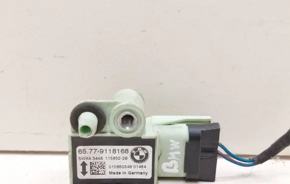 BMW 5 E60 E61 Airbag deployment crash/impact sensor 65779118168 9118168 11585229
