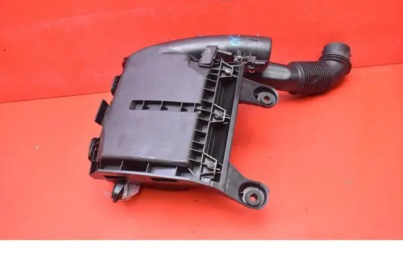Air filter box