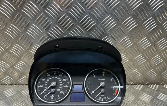 BMW X1 E84 Speedometer (instrument cluster) 9242373 14369510
