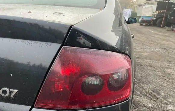 Peugeot 407 Rear/tail lights