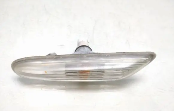 BMW 5 E60 E61 Front fender indicator light A049189