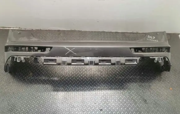 Citroen DS7 Crossback Rear bumper 9820508977