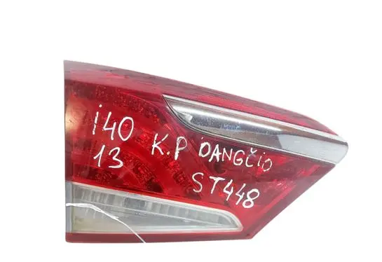 Hyundai i40 Tailgate rear/tail lights
