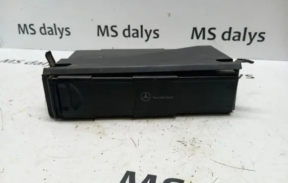 Mercedes-Benz S W220 CD/DVD changer A2208274642 2208274642