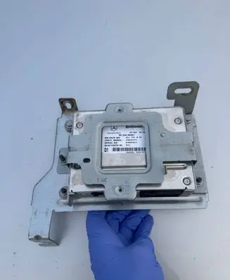Mercedes-Benz R W251 Bluetooth control unit module A2118701885 DM60654514 2118701885