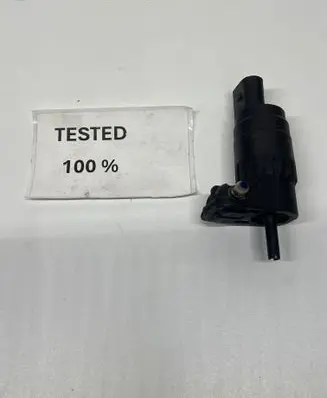Volkswagen Jetta V Windscreen/windshield washer pump 1K5955651