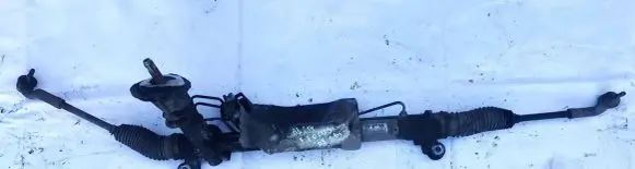 Ford Focus Steering rack rhd 5m513200ha