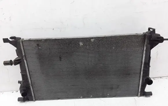 Renault Megane III Coolant radiator