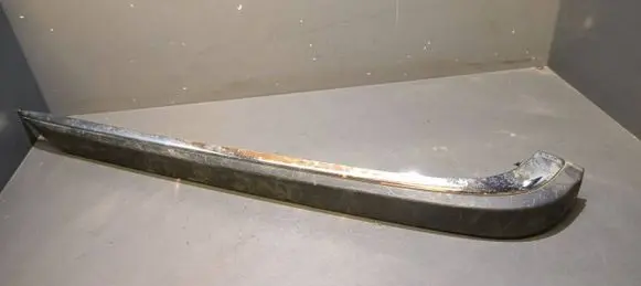 BMW 7 E38 Rear bumper trim bar molding 51128125411