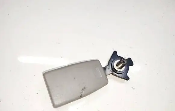 Mazda Premacy Middle seatbelt buckle (rear) 