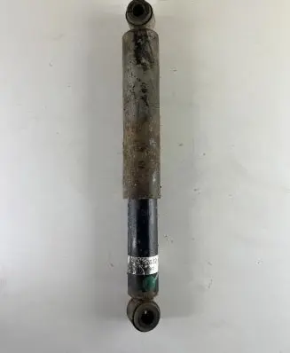 Mitsubishi L200 Rear shock absorber/damper