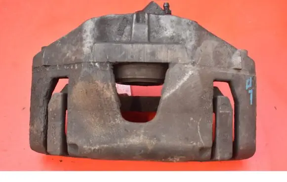 Volvo V40 Front brake caliper