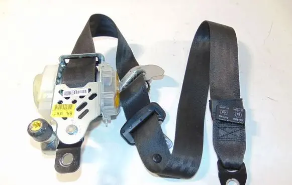 SsangYong Korando Front seatbelt 7460234001LBA 7460234001