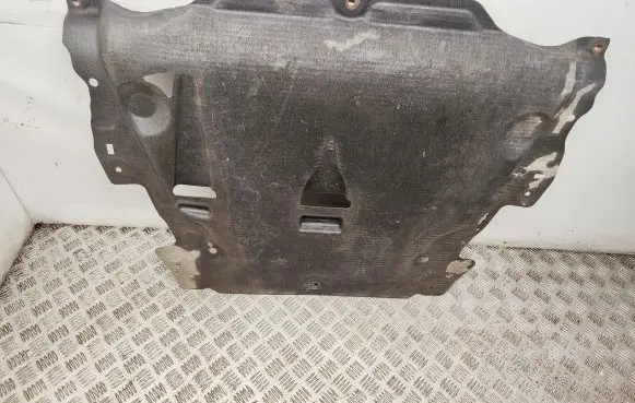 Volvo V60 Engine splash shield/under tray 31323254