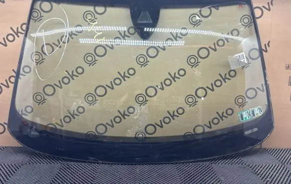 Audi A8 S8 D4 4H Front windscreen/windshield window DOT459