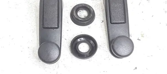 Peugeot 307 Rear door window winding handle 9637131077